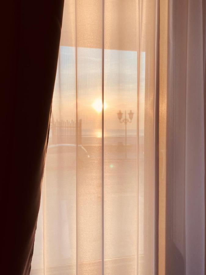 Apartament Stefan Mamaia Nord 那沃达利 外观 照片